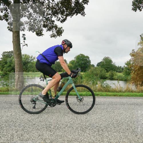 30.08.2026 - Elbe Triathlon Hamburg Michael Burmester http://msf.ph/oto/10052007 30.08.2026 10:03:43 Radfahren 572, 672, 764, 795, 824, 945 meine-sportfotos.de