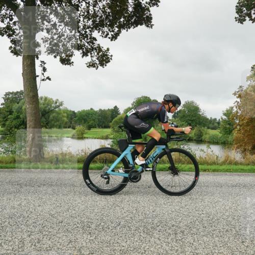 30.08.2026 - Elbe Triathlon Hamburg Michael Burmester http://msf.ph/oto/10052029 30.08.2026 10:04:12 Radfahren 818, 844, 948, 952 meine-sportfotos.de