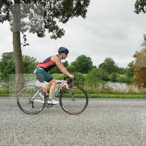 30.08.2026 - Elbe Triathlon Hamburg Michael Burmester http://msf.ph/oto/10052032 30.08.2026 10:04:16 Radfahren 597, 766, 818, 844, 952 meine-sportfotos.de