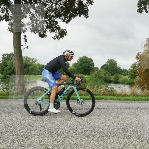 30.08.2026 - Elbe Triathlon Hamburg Michael Burmester http://msf.ph/oto/10052041 30.08.2026 10:04:24 Radfahren 553, 623, 974 meine-sportfotos.de