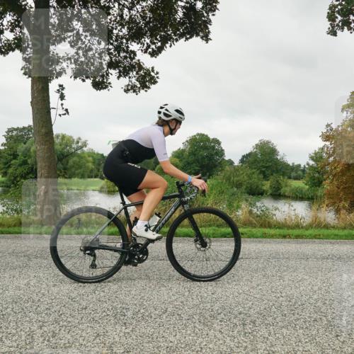 30.08.2026 - Elbe Triathlon Hamburg Michael Burmester http://msf.ph/oto/10052089 30.08.2026 10:05:46 Radfahren 786, 793, 817, 894, 941 meine-sportfotos.de