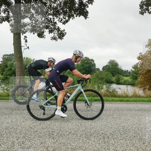 30.08.2026 - Elbe Triathlon Hamburg Michael Burmester http://msf.ph/oto/10052101 30.08.2026 10:06:11 Radfahren 483, 584, 732, 787, 877, 923 meine-sportfotos.de
