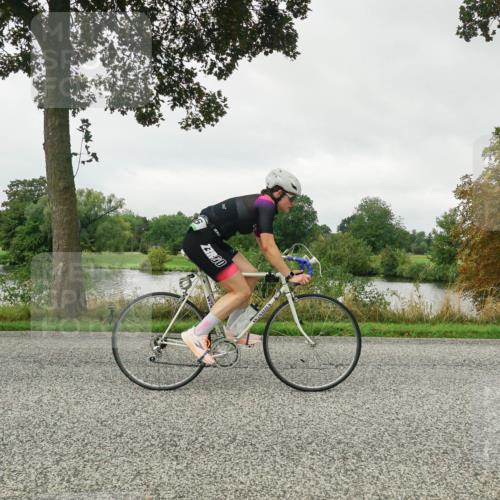 30.08.2026 - Elbe Triathlon Hamburg Michael Burmester http://msf.ph/oto/10052115 30.08.2026 10:06:19 Radfahren 483, 806, 816, 877 meine-sportfotos.de