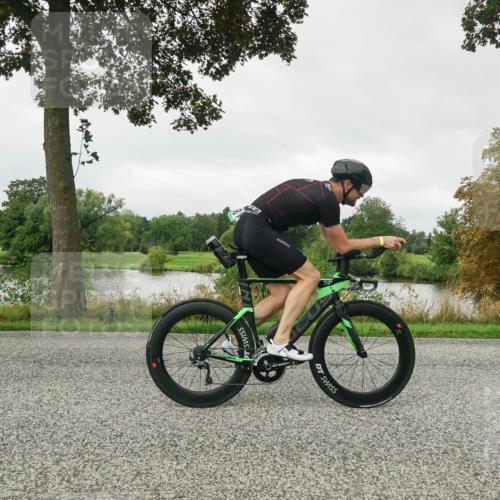 30.08.2026 - Elbe Triathlon Hamburg Michael Burmester http://msf.ph/oto/10052127 30.08.2026 10:06:28 Radfahren 490, 498, 609, 668, 687, 715, 806 meine-sportfotos.de