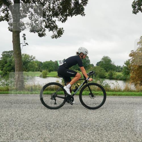 30.08.2026 - Elbe Triathlon Hamburg Michael Burmester http://msf.ph/oto/10052144 30.08.2026 10:06:42 Radfahren 555, 814, 822, 845, 875, 946 meine-sportfotos.de