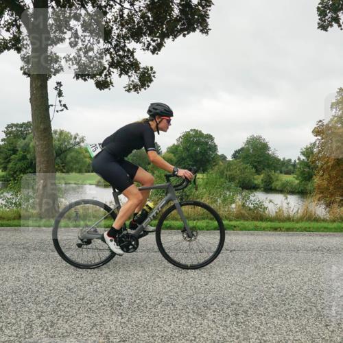 30.08.2026 - Elbe Triathlon Hamburg Michael Burmester http://msf.ph/oto/10052156 30.08.2026 10:06:49 Radfahren 449, 550, 794, 875 meine-sportfotos.de