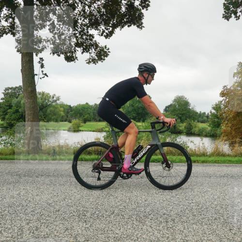 30.08.2026 - Elbe Triathlon Hamburg Michael Burmester http://msf.ph/oto/10052160 30.08.2026 10:06:53 Radfahren 449, 550, 794, 977 meine-sportfotos.de