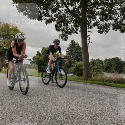 30.08.2026 - Elbe Triathlon Hamburg Michael Burmester http://msf.ph/oto/10052168 30.08.2026 10:29:49 Radfahren 836, 883, 939, 983, 1010, 1039, 1042 meine-sportfotos.de