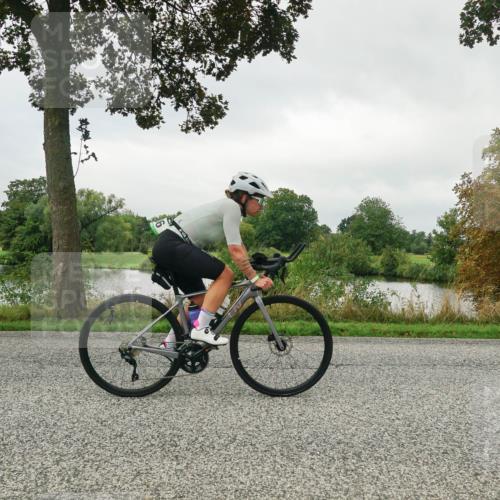 30.08.2026 - Elbe Triathlon Hamburg Michael Burmester http://msf.ph/oto/10052190 30.08.2026 10:07:36 Radfahren 492, 554, 739, 773, 775, 936 meine-sportfotos.de