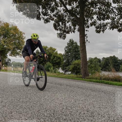 30.08.2026 - Elbe Triathlon Hamburg Michael Burmester http://msf.ph/oto/10052205 30.08.2026 10:30:26 Radfahren 657, 898, 1028, 1088 meine-sportfotos.de