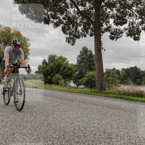 30.08.2026 - Elbe Triathlon Hamburg Michael Burmester http://msf.ph/oto/10052241 30.08.2026 10:30:45 Radfahren 780, 838, 926, 1037, 1061 meine-sportfotos.de