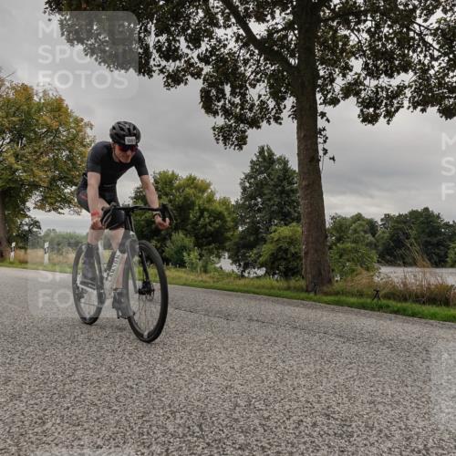 30.08.2026 - Elbe Triathlon Hamburg Michael Burmester http://msf.ph/oto/10052269 30.08.2026 10:31:14 Radfahren 646, 1099 meine-sportfotos.de