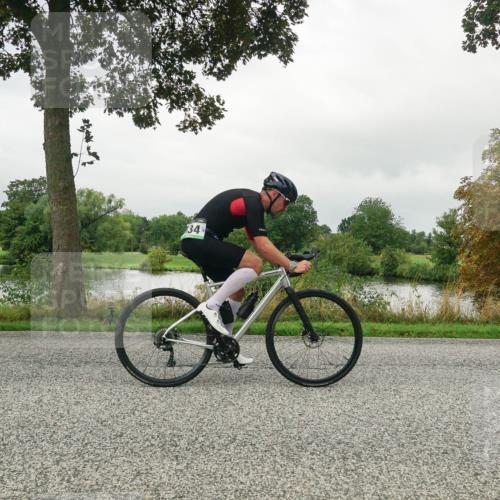 30.08.2026 - Elbe Triathlon Hamburg Michael Burmester http://msf.ph/oto/10052299 30.08.2026 10:08:45 Radfahren 425, 634, 686, 709, 736, 792 meine-sportfotos.de