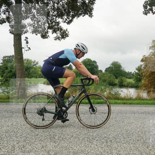 30.08.2026 - Elbe Triathlon Hamburg Michael Burmester http://msf.ph/oto/10052309 30.08.2026 10:08:55 Radfahren 435, 560, 606, 680, 842, 876 meine-sportfotos.de