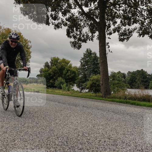 30.08.2026 - Elbe Triathlon Hamburg Michael Burmester http://msf.ph/oto/10052356 30.08.2026 10:32:19 Radfahren 720, 874, 1083, 1091 meine-sportfotos.de