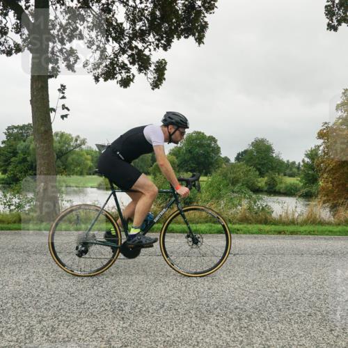 30.08.2026 - Elbe Triathlon Hamburg Michael Burmester http://msf.ph/oto/10052383 30.08.2026 10:10:08 Radfahren 408, 516, 642, 855, 865 meine-sportfotos.de