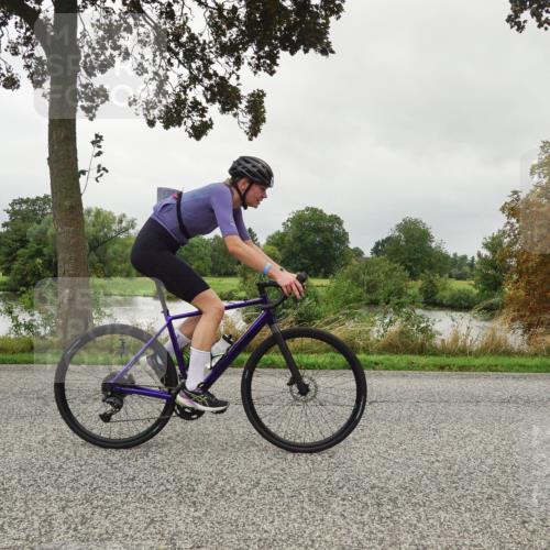 30.08.2026 - Elbe Triathlon Hamburg Michael Burmester http://msf.ph/oto/10052389 30.08.2026 10:10:12 Radfahren 516, 642, 840, 855 meine-sportfotos.de