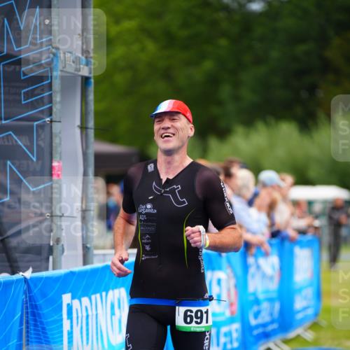 30.08.2026 - Elbe Triathlon Hamburg LAZAROV Photography http://msf.ph/oto/10052398 30.08.2026 10:46:15 Ziel 691 meine-sportfotos.de