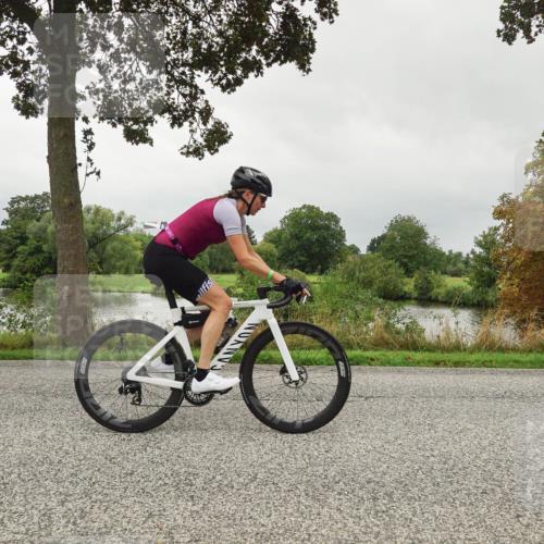 30.08.2026 - Elbe Triathlon Hamburg Michael Burmester http://msf.ph/oto/10052410 30.08.2026 10:10:33 Radfahren 462, 714, 789, 856, 911, 961, 965 meine-sportfotos.de