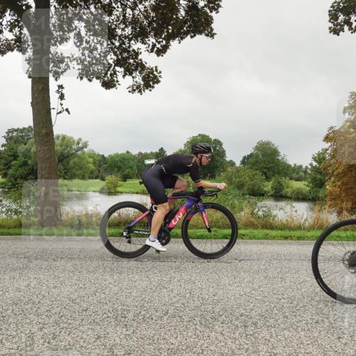 30.08.2026 - Elbe Triathlon Hamburg Michael Burmester http://msf.ph/oto/10052421 30.08.2026 10:10:39 Radfahren 419, 462, 541, 658, 789, 849, 856, 911, 933, 960 meine-sportfotos.de