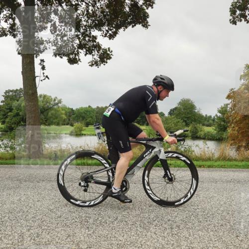 30.08.2026 - Elbe Triathlon Hamburg Michael Burmester http://msf.ph/oto/10052447 30.08.2026 10:11:07 Radfahren 617, 729, 749 meine-sportfotos.de