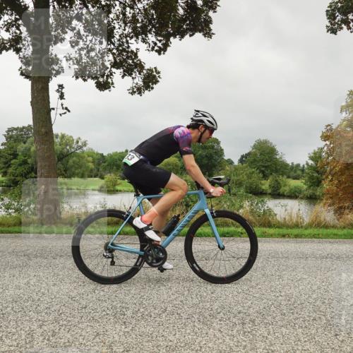 30.08.2026 - Elbe Triathlon Hamburg Michael Burmester http://msf.ph/oto/10052458 30.08.2026 10:11:17 Radfahren 364, 581, 633, 749, 836, 920, 927 meine-sportfotos.de