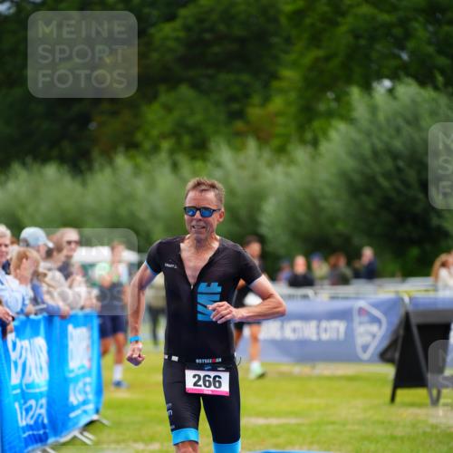 30.08.2026 - Elbe Triathlon Hamburg LAZAROV Photography http://msf.ph/oto/10052459 30.08.2026 10:46:31 Ziel 266, 508 meine-sportfotos.de