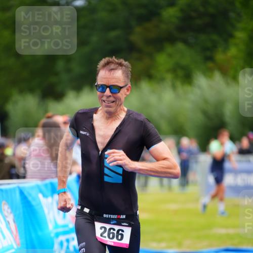 30.08.2026 - Elbe Triathlon Hamburg LAZAROV Photography http://msf.ph/oto/10052481 30.08.2026 10:46:32 Ziel 266, 508 meine-sportfotos.de