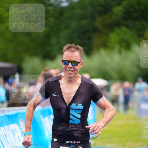 30.08.2026 - Elbe Triathlon Hamburg LAZAROV Photography http://msf.ph/oto/10052486 30.08.2026 10:46:32 Ziel 266, 508 meine-sportfotos.de