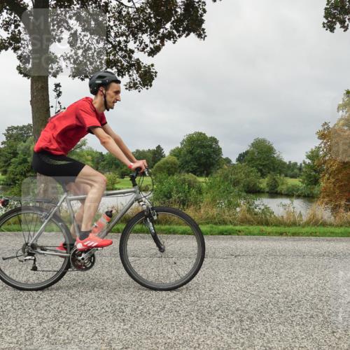 30.08.2026 - Elbe Triathlon Hamburg Michael Burmester http://msf.ph/oto/10052487 30.08.2026 10:11:48 Radfahren 538, 575, 576 meine-sportfotos.de