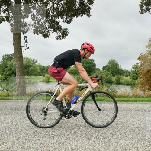 30.08.2026 - Elbe Triathlon Hamburg Michael Burmester http://msf.ph/oto/10052560 30.08.2026 10:12:58 Radfahren 441, 537, 664, 669, 722, 728, 813, 872, 883 meine-sportfotos.de