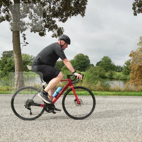 30.08.2026 - Elbe Triathlon Hamburg Michael Burmester http://msf.ph/oto/10052588 30.08.2026 10:13:19 Radfahren 457, 505, 526, 590, 619, 643, 656, 752, 950 meine-sportfotos.de