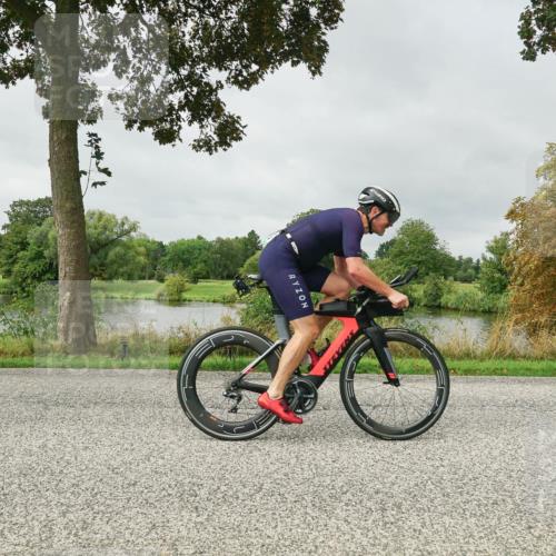 30.08.2026 - Elbe Triathlon Hamburg Michael Burmester http://msf.ph/oto/10052609 30.08.2026 10:13:34 Radfahren 655, 673, 768, 788, 926 meine-sportfotos.de