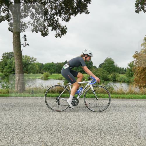 30.08.2026 - Elbe Triathlon Hamburg Michael Burmester http://msf.ph/oto/10052651 30.08.2026 10:14:20 Radfahren 720, 838, 880, 957 meine-sportfotos.de