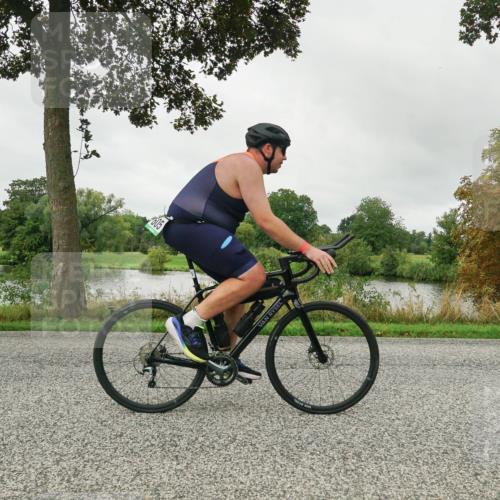 30.08.2026 - Elbe Triathlon Hamburg Michael Burmester http://msf.ph/oto/10052739 30.08.2026 10:15:54 Radfahren 605, 675, 700, 737, 751 meine-sportfotos.de