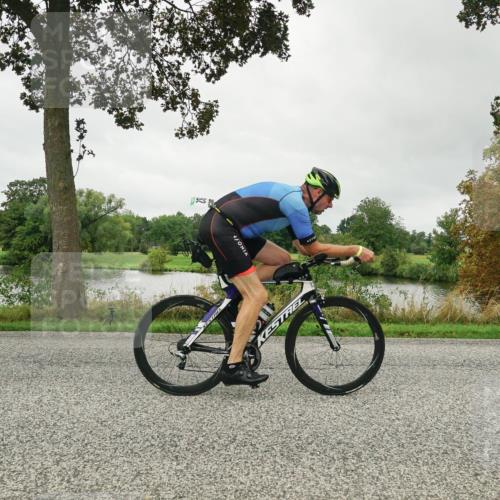 30.08.2026 - Elbe Triathlon Hamburg Michael Burmester http://msf.ph/oto/10052802 30.08.2026 10:17:02 Radfahren 681, 782 meine-sportfotos.de