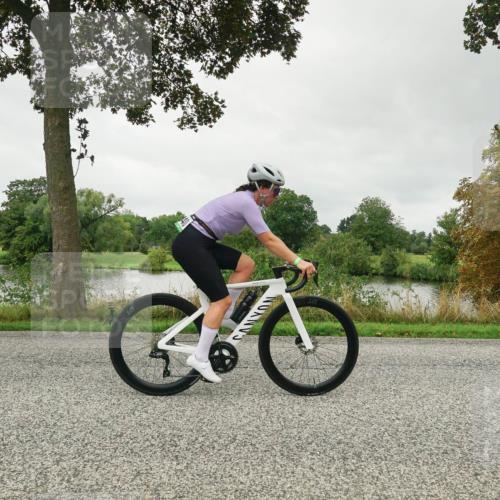 30.08.2026 - Elbe Triathlon Hamburg Michael Burmester http://msf.ph/oto/10052849 30.08.2026 10:17:51 Radfahren 940 meine-sportfotos.de