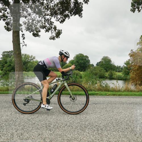 30.08.2026 - Elbe Triathlon Hamburg Michael Burmester http://msf.ph/oto/10052868 30.08.2026 10:18:26 Radfahren 556, 571, 618, 725, 774, 900, 953 meine-sportfotos.de