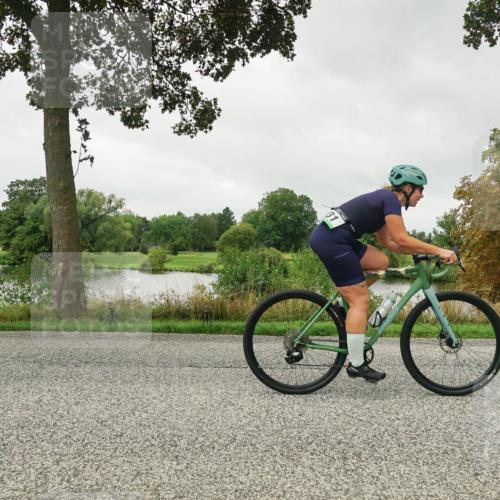 30.08.2026 - Elbe Triathlon Hamburg Michael Burmester http://msf.ph/oto/10052901 30.08.2026 10:18:58 Radfahren 827, 931 meine-sportfotos.de
