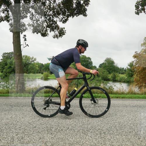 30.08.2026 - Elbe Triathlon Hamburg Michael Burmester http://msf.ph/oto/10052928 30.08.2026 10:20:00 Radfahren 674 meine-sportfotos.de