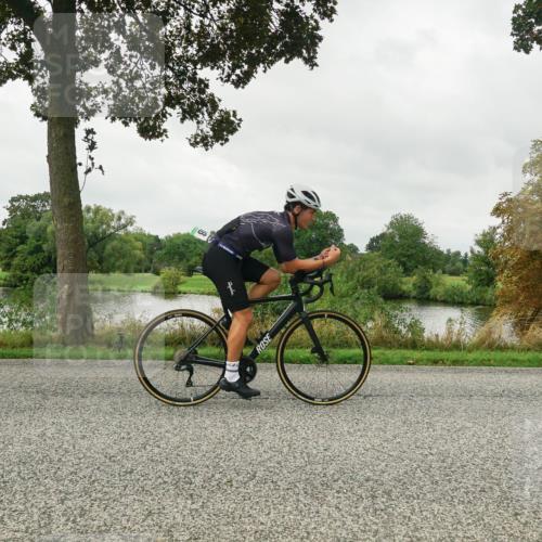 30.08.2026 - Elbe Triathlon Hamburg Michael Burmester http://msf.ph/oto/10052955 30.08.2026 10:20:35 Radfahren 659, 798 meine-sportfotos.de
