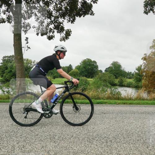 30.08.2026 - Elbe Triathlon Hamburg Michael Burmester http://msf.ph/oto/10053013 30.08.2026 10:22:15 Radfahren 591, 679, 945 meine-sportfotos.de