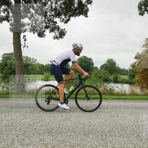 30.08.2026 - Elbe Triathlon Hamburg Michael Burmester http://msf.ph/oto/10053047 30.08.2026 10:22:57 Radfahren 715, 721, 794, 796, 968 meine-sportfotos.de