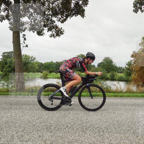 30.08.2026 - Elbe Triathlon Hamburg Michael Burmester http://msf.ph/oto/10053104 30.08.2026 10:24:28 Radfahren 834, 908 meine-sportfotos.de