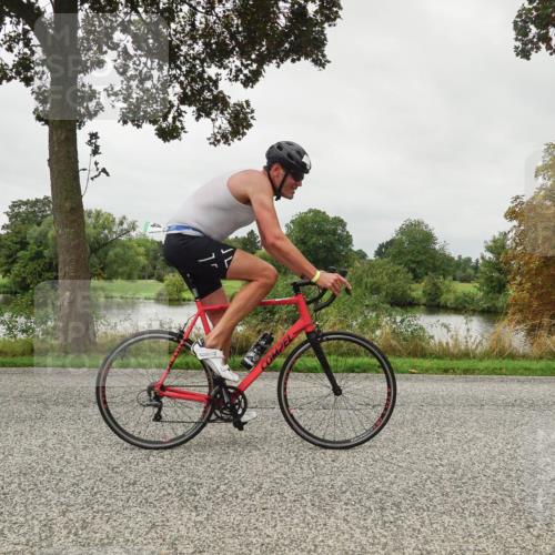 30.08.2026 - Elbe Triathlon Hamburg Michael Burmester http://msf.ph/oto/10053125 30.08.2026 10:25:01 Radfahren 754, 875 meine-sportfotos.de