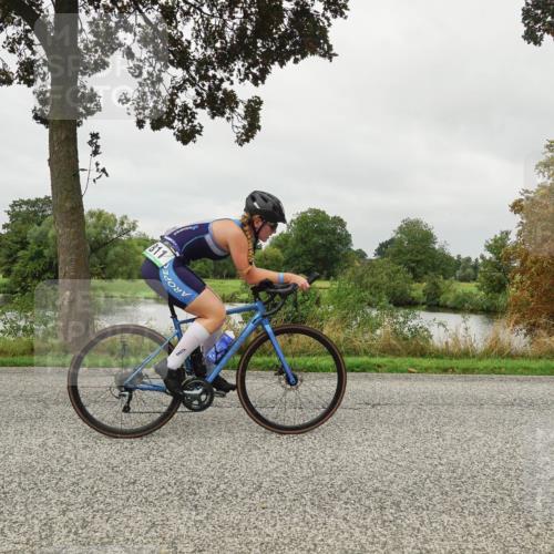 30.08.2026 - Elbe Triathlon Hamburg Michael Burmester http://msf.ph/oto/10053210 30.08.2026 10:27:00 Radfahren 811, 842, 960 meine-sportfotos.de