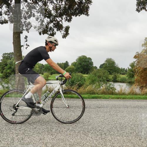 30.08.2026 - Elbe Triathlon Hamburg Michael Burmester http://msf.ph/oto/10053300 30.08.2026 10:28:33 Radfahren 395, 714, 789, 843, 854, 896, 979, 1032 meine-sportfotos.de