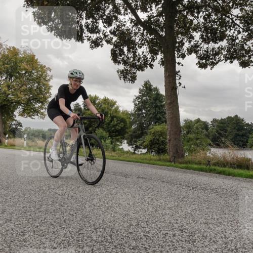 30.08.2026 - Elbe Triathlon Hamburg Michael Burmester http://msf.ph/oto/10053310 30.08.2026 10:47:00 Radfahren 849, 923, 980 meine-sportfotos.de