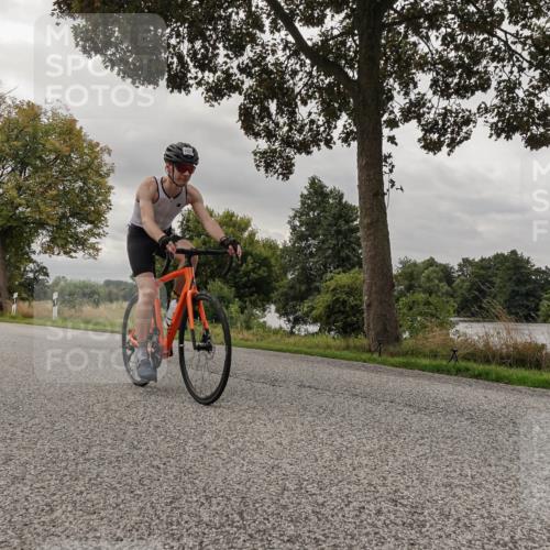 30.08.2026 - Elbe Triathlon Hamburg Michael Burmester http://msf.ph/oto/10053486 30.08.2026 10:48:58 Radfahren 1135, 1177 meine-sportfotos.de