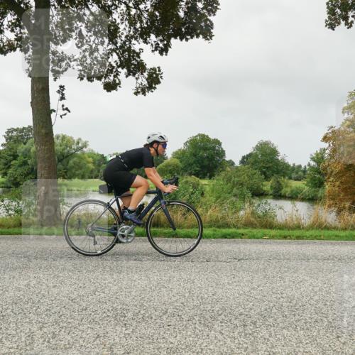 30.08.2026 - Elbe Triathlon Hamburg Michael Burmester http://msf.ph/oto/10053501 30.08.2026 10:31:39 Radfahren 710, 788, 934, 954, 957, 1000, 1013, 1057, 1058 meine-sportfotos.de